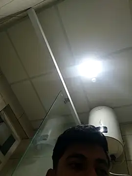 Snapshot of bigdickfuckuu chatting on September 25, 2025, 12:27 am bigdickfuckuu online show from September 25, 2025, 12:27 am