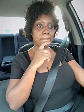 Snapshot of 1Topgyal chatting on October 22, 2025, 1:10 pm 1Topgyal online show from October 22, 2025, 1:10 pm