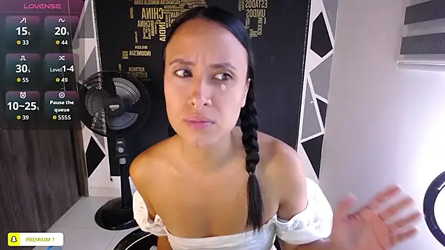 amyharlow 1 online show from September 8, 2025, 6:07 pm