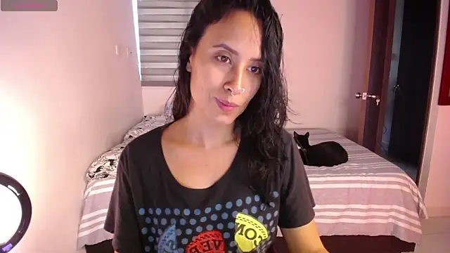 amyharlow 1 online show from November 8, 2025, 7:28 pm