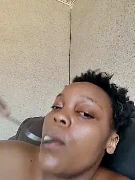 Snapshot of EbonyBuu chatting on February 9, 2026, 11:52 am EbonyBuu online show from February 9, 2026, 11:52 am