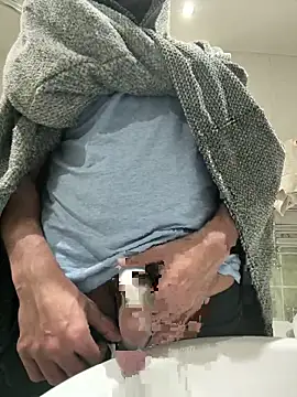 CoolBiDude online show from March 14, 2026, 7:09 pm