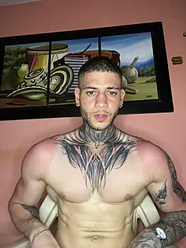  jamesleandros1 online show from February 16, 2025, 11:50 pm