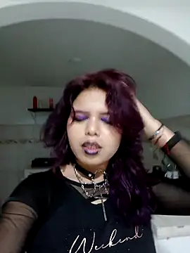 Snapshot of SabinaMerchetti chatting on October 28, 2025, 1:50 am SabinaMerchetti online show from October 28, 2025, 1:50 am