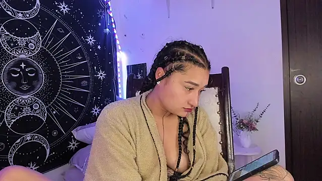 Snapshot of Eva_Lee_ chatting on February 5, 2026, 9:27 am Eva Lee online show from February 5, 2026, 9:27 am