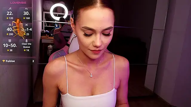 Meow Sophie online show from December 22, 2024, 2:16 pm