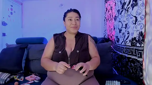 Fierymichef online show from November 20, 2025, 7:47 pm