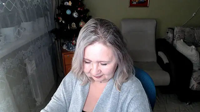 Snapshot of JanaMayer chatting on January 14, 2025, 1:17 pm JanaMayer online show from January 14, 2025, 1:17 pm