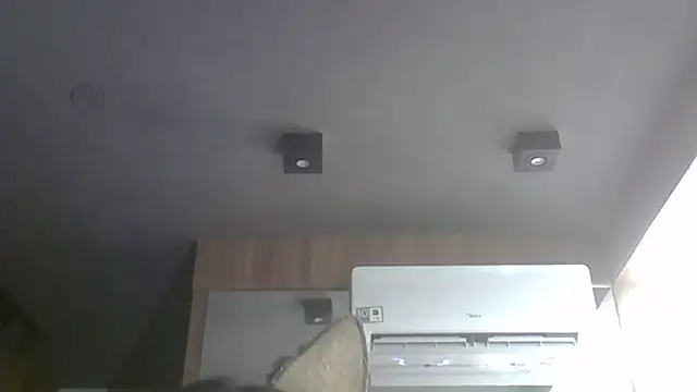 Skinny-Kitten online show from December 2, 2025, 5:58 pm