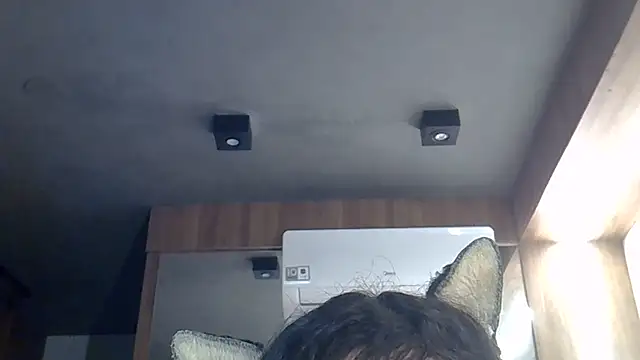 Skinny-Kitten online show from June 27, 2026, 1:39 pm