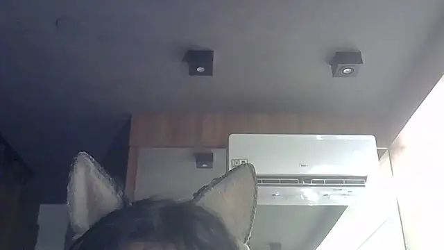 Skinny-Kitten online show from December 16, 2025, 3:16 pm