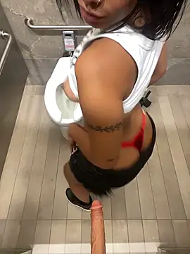 ATENEA SEXXXY online show from November 27, 2025, 9:15 pm