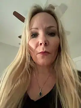 Snapshot of Sexual_Lovable_Doll chatting on June 12, 2026, 5:00 pm Sexual Lovable Doll online show from June 12, 2026, 5:00 pm