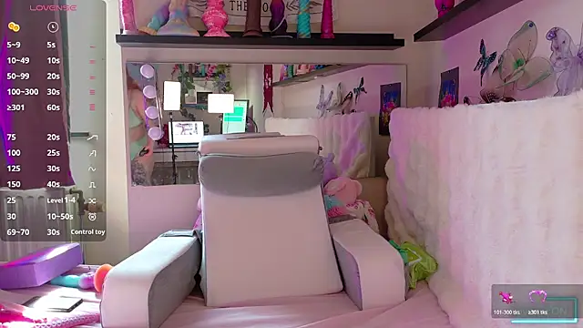FluffyRainbowKity online show from June 20, 2026, 8:08 am