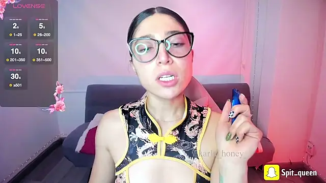 Spit queen online show from March 14, 2026, 4:02 pm