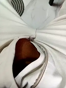 adicma123 online show from January 12, 2026, 9:27 am