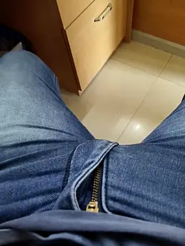 adicma123 online show from December 19, 2025, 8:27 am