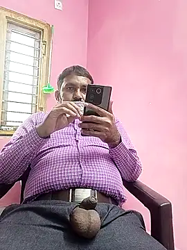 adicma123 online show from October 27, 2025, 9:21 am