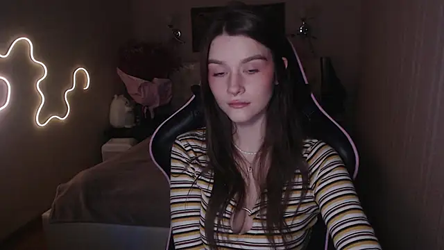 Snapshot of jeann_elsaa chatting on December 1, 2024, 11:21 pm jeann elsaa online show from December 1, 2024, 11:21 pm