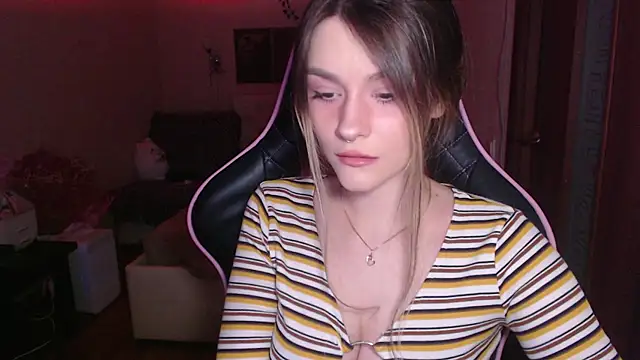 Snapshot of jeann_elsaa chatting on October 25, 2025, 7:25 pm jeann elsaa online show from October 25, 2025, 7:25 pm