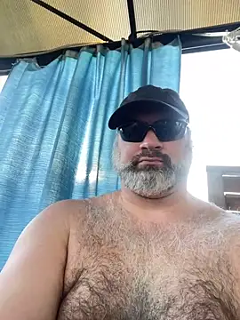 fat cock 4 you online show from September 18, 2025, 8:34 pm