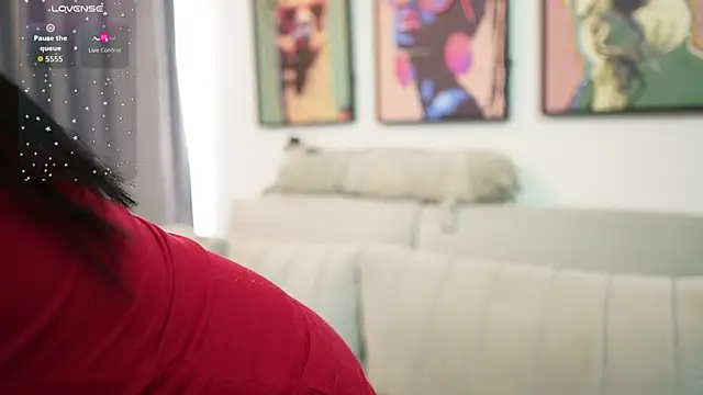 emily smittt online show from April 8, 2026, 9:27 pm