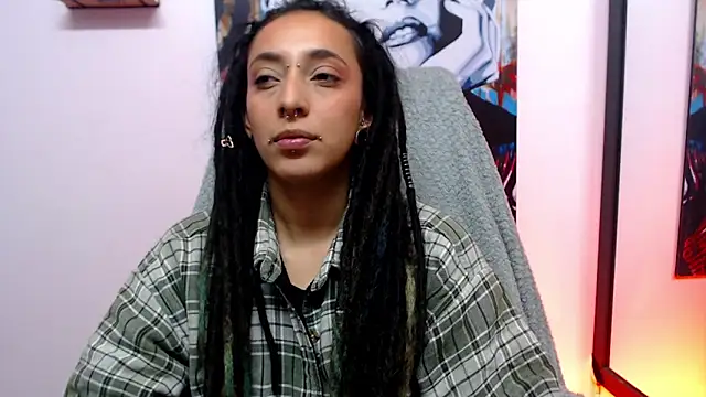 ORIANNA BODMOD online show from April 22, 2026, 5:03 am