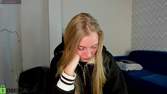 Barbie Lis online show from February 3, 2026, 12:54 am