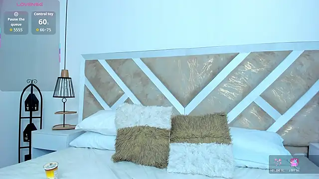 ZiaCalifa online show from February 9, 2026, 11:52 am