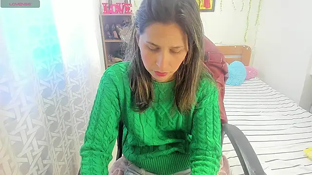 lauren ashlee online show from October 19, 2025, 4:10 pm