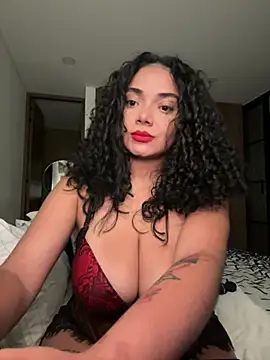Snapshot of Mariecurl chatting on March 2, 2025, 2:30 am Mariecurl online show from March 2, 2025, 2:30 am