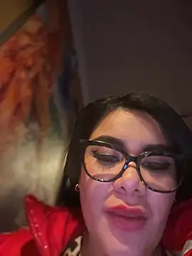 Snapshot of Insane_Issa chatting on February 1, 2025, 11:27 pm Insane Issa online show from February 1, 2025, 11:27 pm