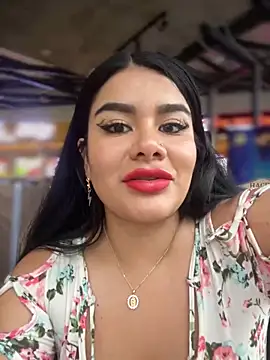 Snapshot of Insane_Issa chatting on March 9, 2025, 9:36 pm Insane Issa online show from March 9, 2025, 9:36 pm