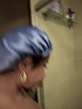 Insane Issa online show from November 27, 2025, 2:28 pm