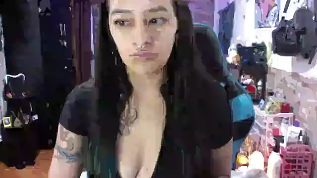 AngelaQueen  online show from March 15, 2026, 3:41 pm