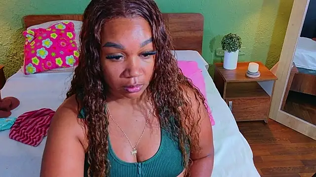 Snapshot of dannaahbrown chatting on May 16, 2026, 5:01 pm dannaahbrown online show from May 16, 2026, 5:01 pm