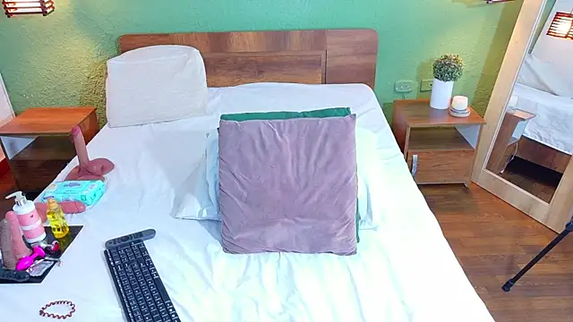 dannaahbrown online show from December 2, 2025, 4:30 pm