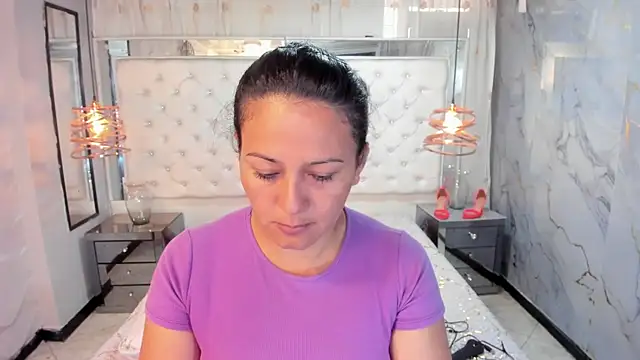 Georgina-Musk online show from March 5, 2025, 7:49 pm