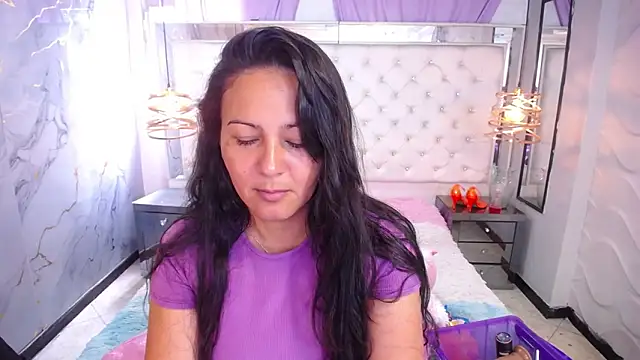 Georgina-Musk online show from September 30, 2025, 7:53 pm