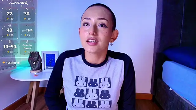 tati cardenas online show from July 21, 2026, 4:47 am
