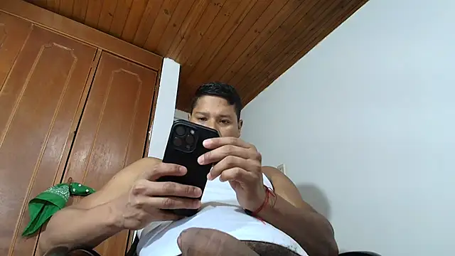 sam her online show from April 1, 2026, 12:24 am