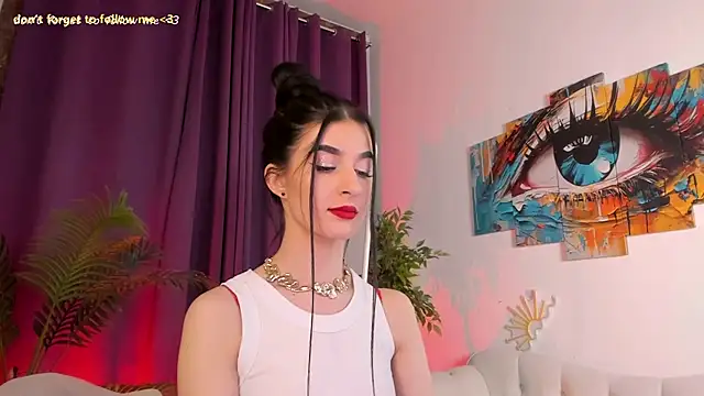 LauraCoy online show from June 11, 2026, 3:03 am