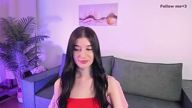 Snapshot of LauraCoy chatting on February 12, 2025, 8:18 pm LauraCoy online show from February 12, 2025, 8:18 pm