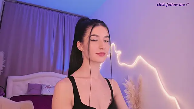 LauraCoy online show from May 31, 2026, 9:26 pm