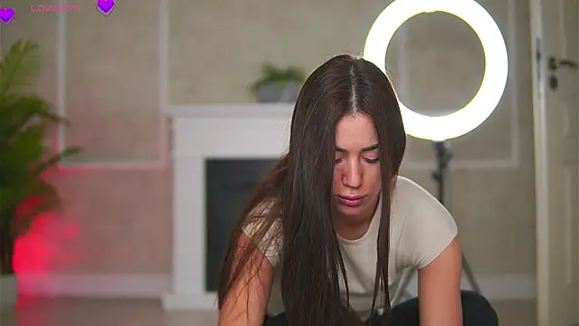 Abbela White online show from November 18, 2025, 6:17 am