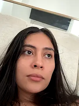 Sophie  Foxxx online show from October 21, 2025, 6:40 pm