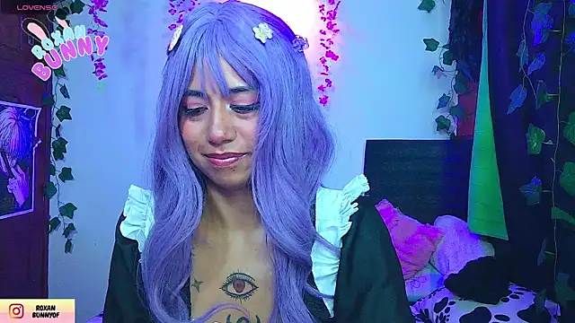 Roxanbunny1 online show from December 23, 2025, 4:01 am