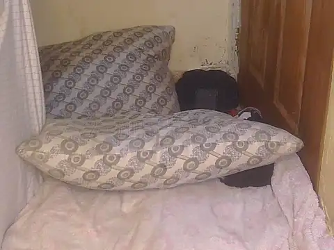 Pretty hazel online show from December 14, 2025, 9:15 am