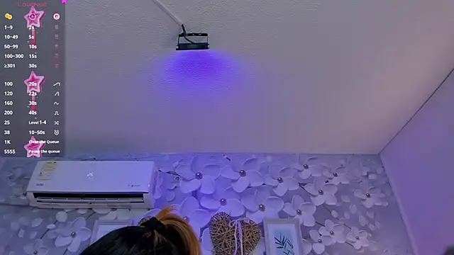 dalila salazar online show from June 11, 2026, 2:53 am