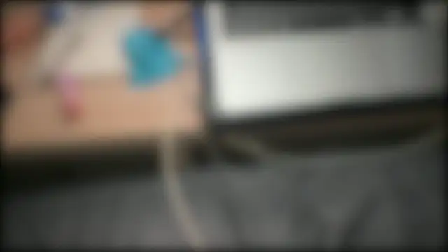 claudiacvc95 online show from October 13, 2025, 5:09 am